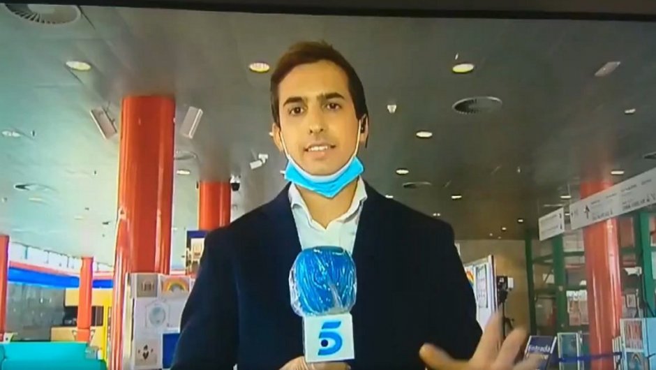 Lorenzo Díaz, periodista del canal Telecinco de España. (Foto: Captura de pantalla). 