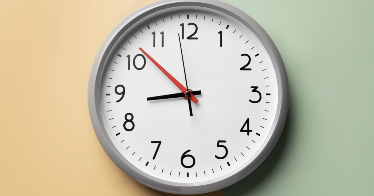 Cambio de hora en Chile: ¿Se adelantan o se atrasan los relojes este sábado 4 de abril?