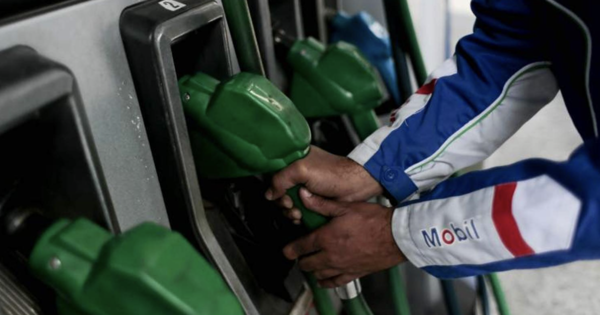 Respiro para el bolsillo: ENAP confirma que precio de los combustibles no subirá este jueves