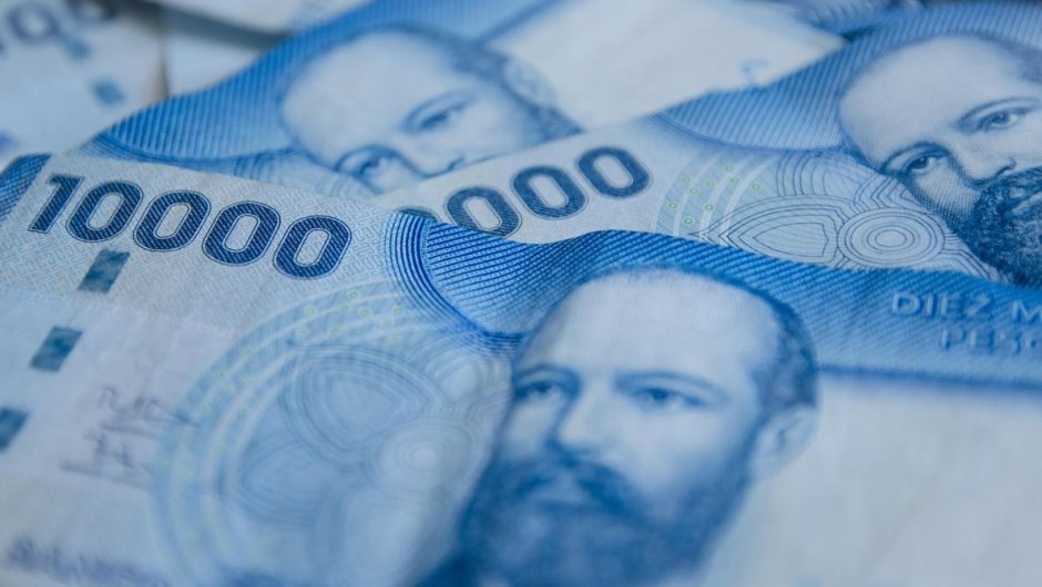 Bono Logro Escolar 2026: consulta con tu RUT si eres beneficiario y revisa hasta qué edad se paga